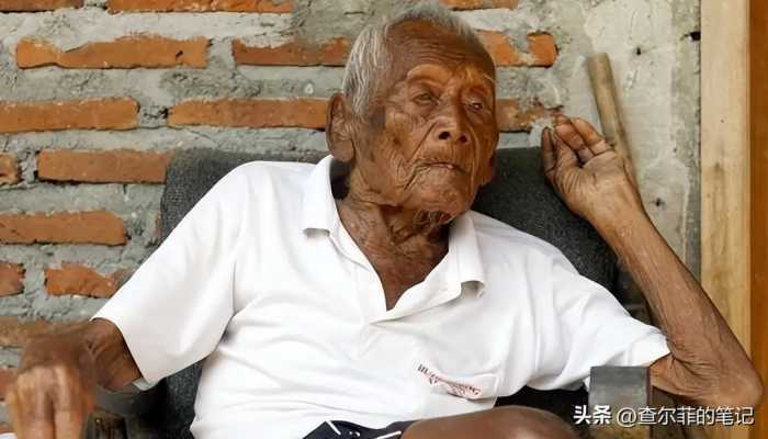被死神遗忘的老人，活到146岁，最终选择自己绝食离世